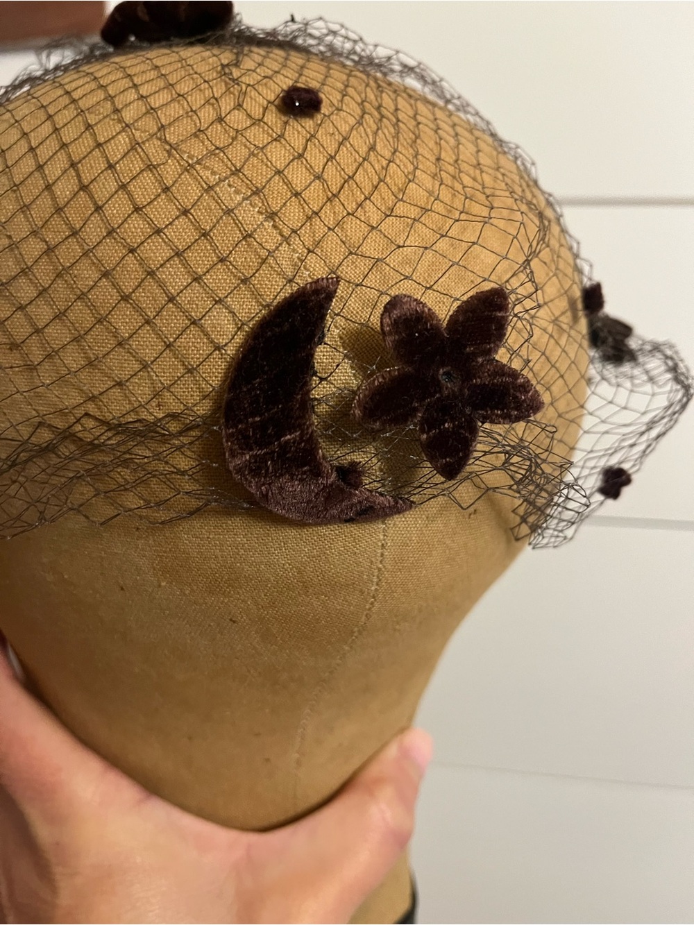 Vintage 50s 60s Ladies Moon Flowers Fascinator Velvet Bow